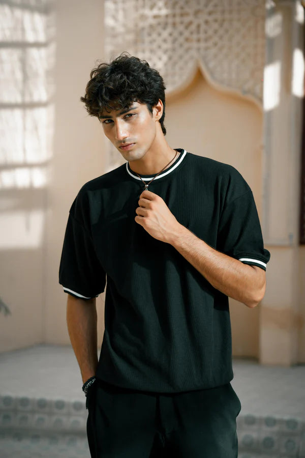 EDGE BLACK OVERSIZED T-SHIRT